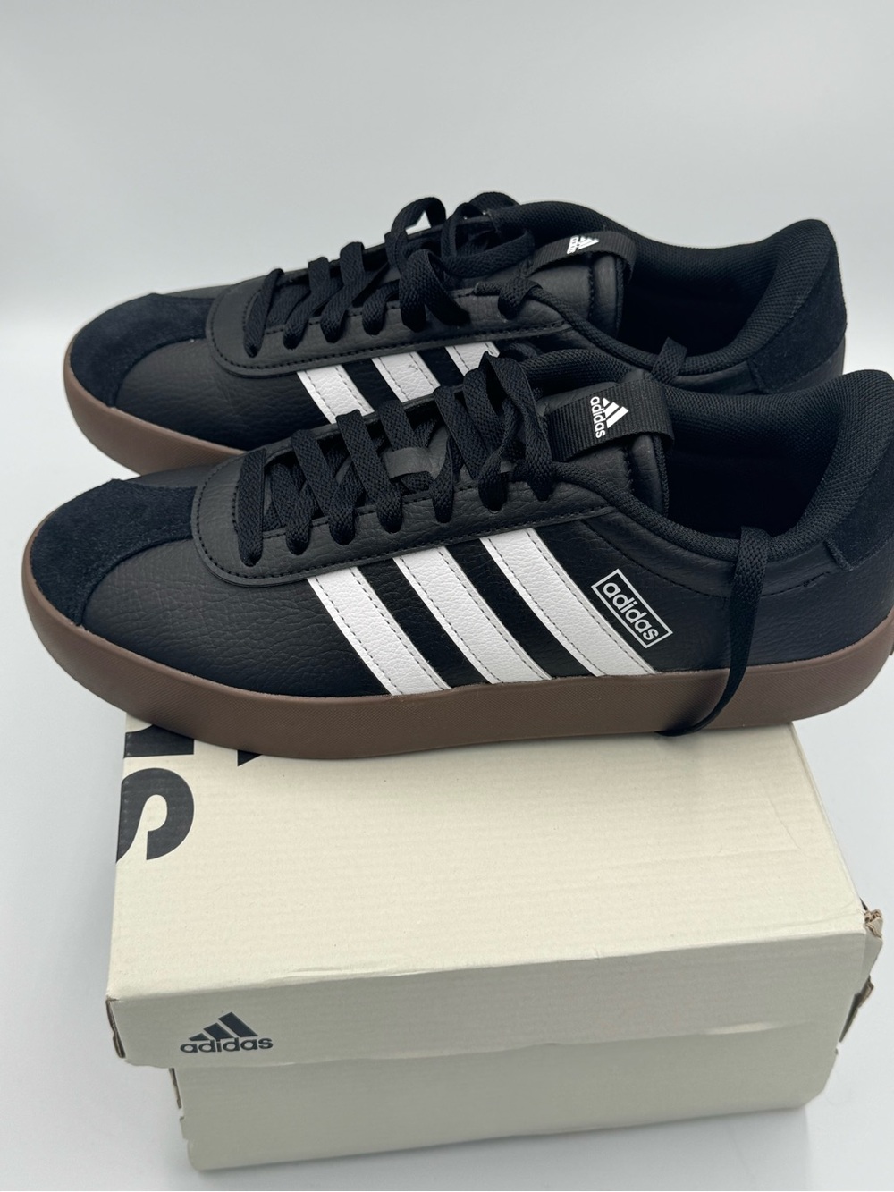 Adidas VL Court 3.0 Sneakers Black White Gum Sole Men’s Size 8 New in Box - Picture 6 of 12